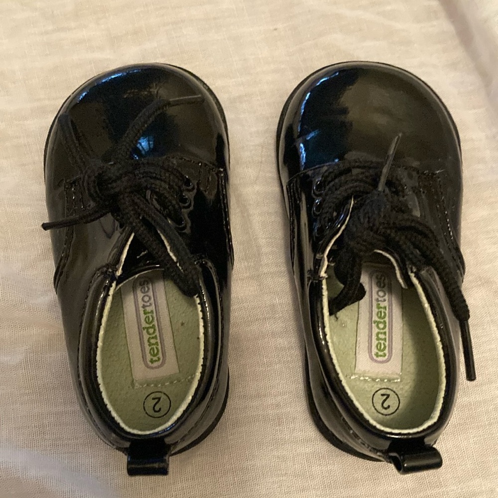 NWOT Adorable toddler boy shoes
